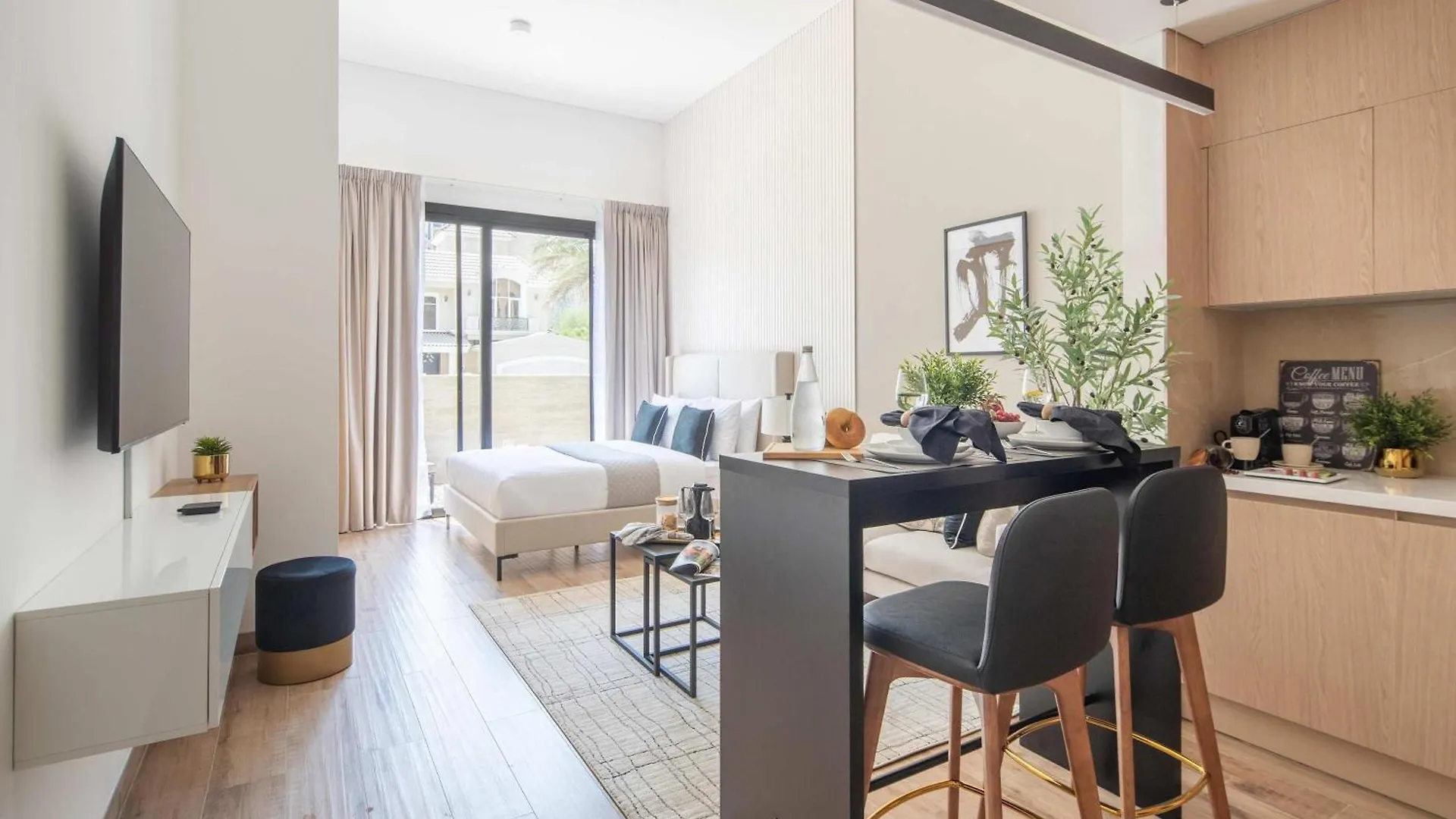 Frank Porter - Oakley Square Residences Dubai Apartment