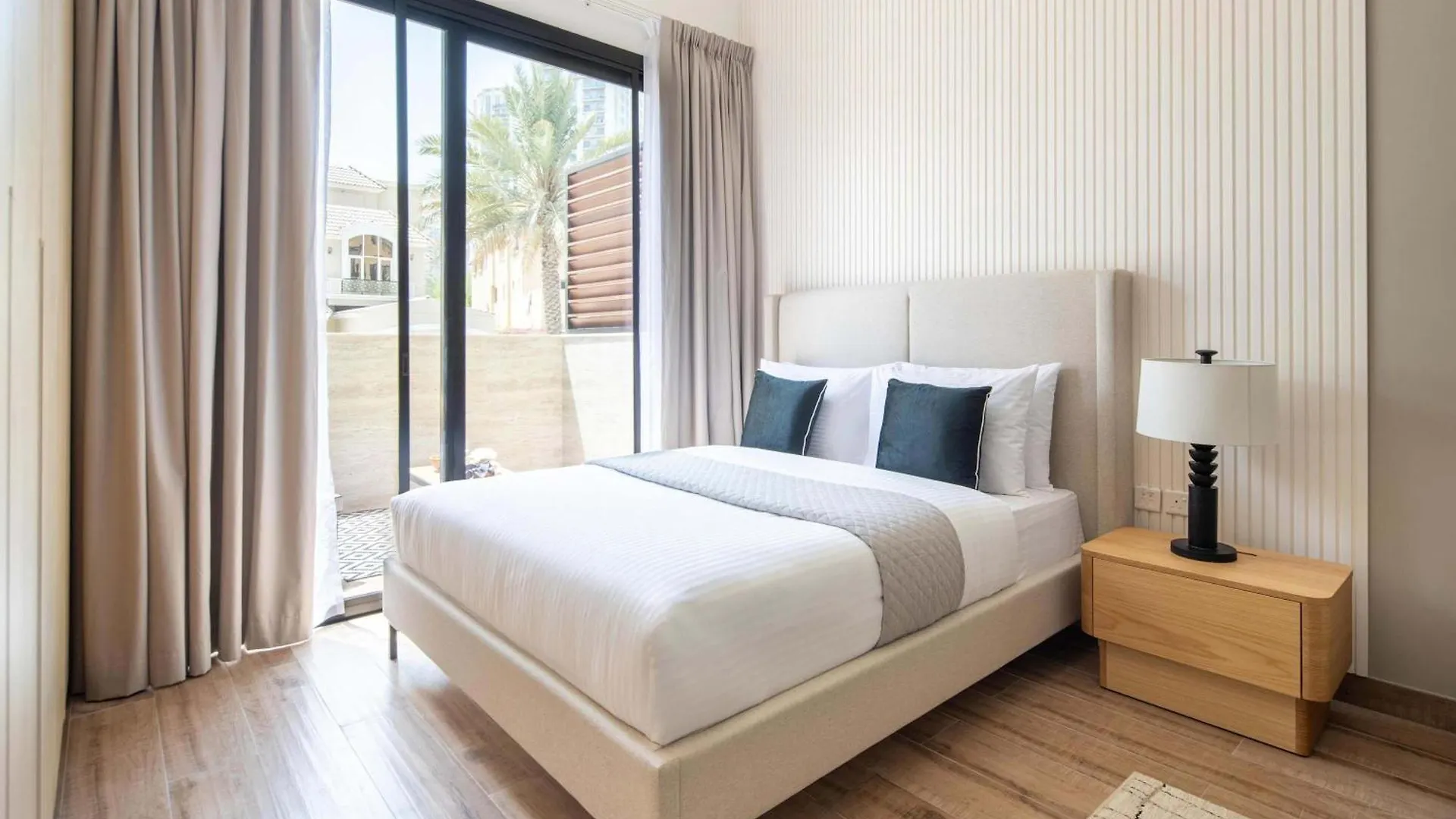 Frank Porter - Oakley Square Residences Dubai