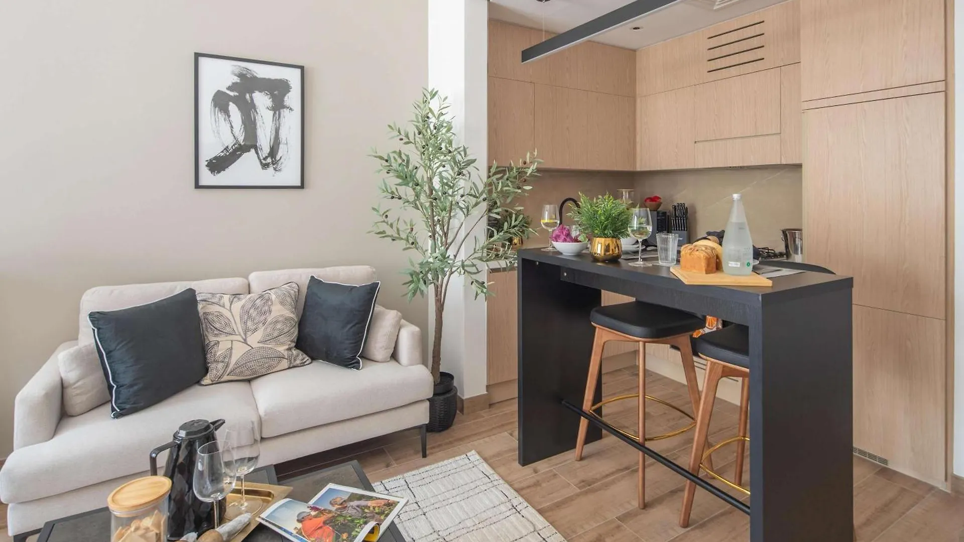 Frank Porter - Oakley Square Residences Dubai